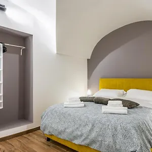 seranna-apartments.catania-hotels.net/