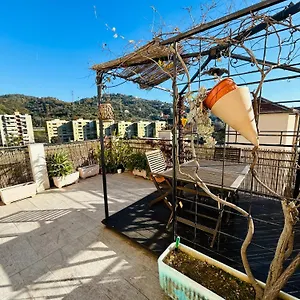 la-loba-house.hotelitalianriviera.com/