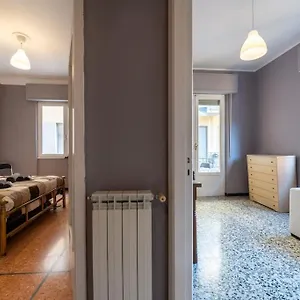 elegante-loft-centrale.hotelitalianriviera.com/