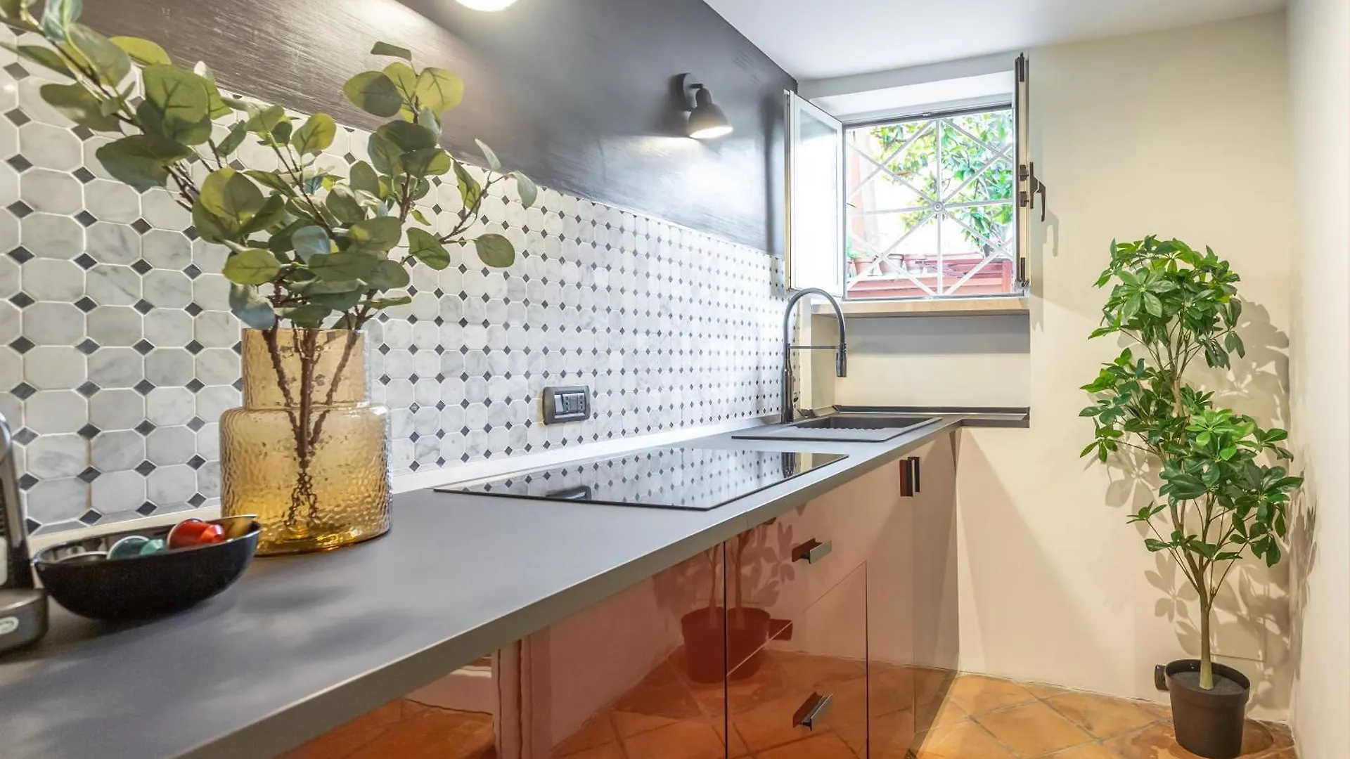 Art House Trastevere Luxury Apartment 로마 0*,